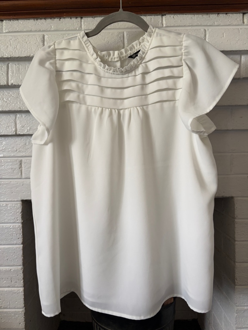 Versona White Ruffle Yoke Pleated Flutter Sleeve Blouse